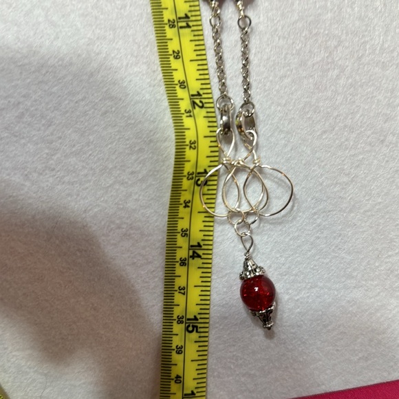 Handmade wire wrapped necklace silver with red beads. - Picture 6 of 6